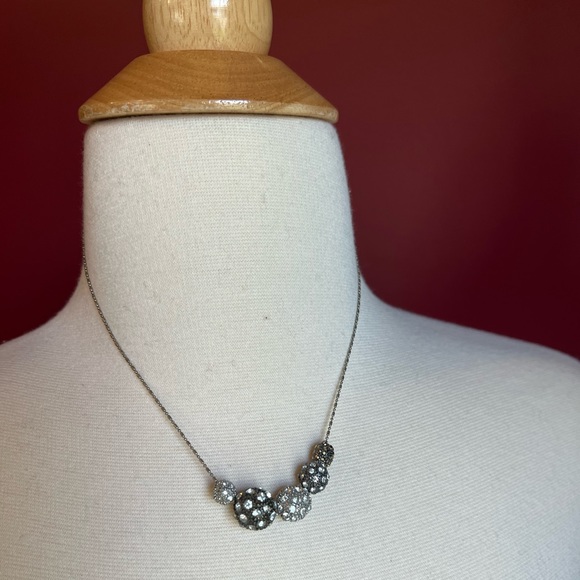 Necklace with balls in different colors with crystals - Picture 5 of 5